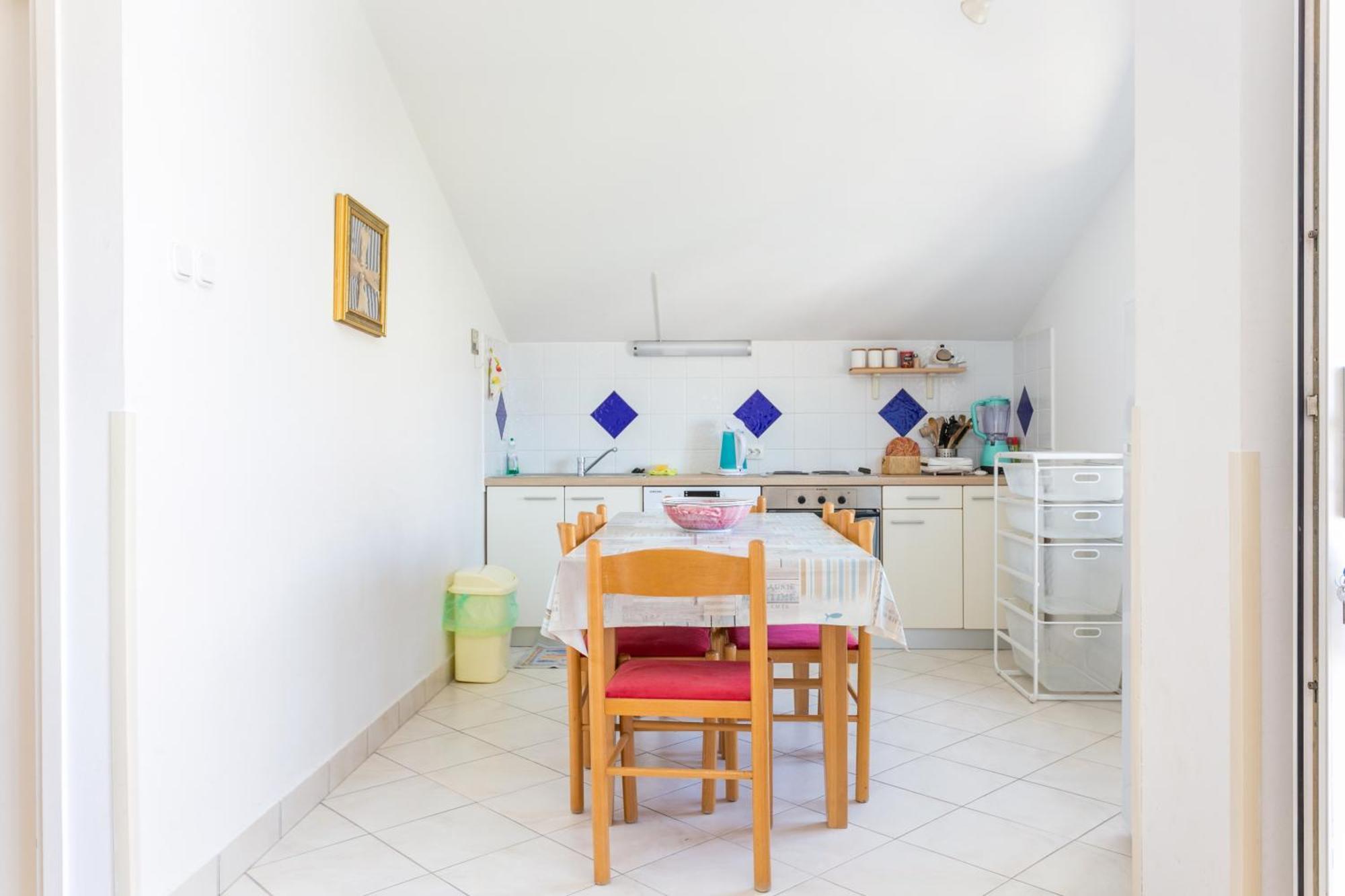 Family Friendly Apartments With A Swimming Pool Seget Vranjica, Trogir - 14409 Seget Donji Bagian luar foto